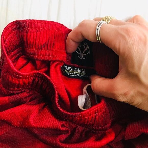 Under Armour boys athletic shorts size YMD - Picture 2 of 3